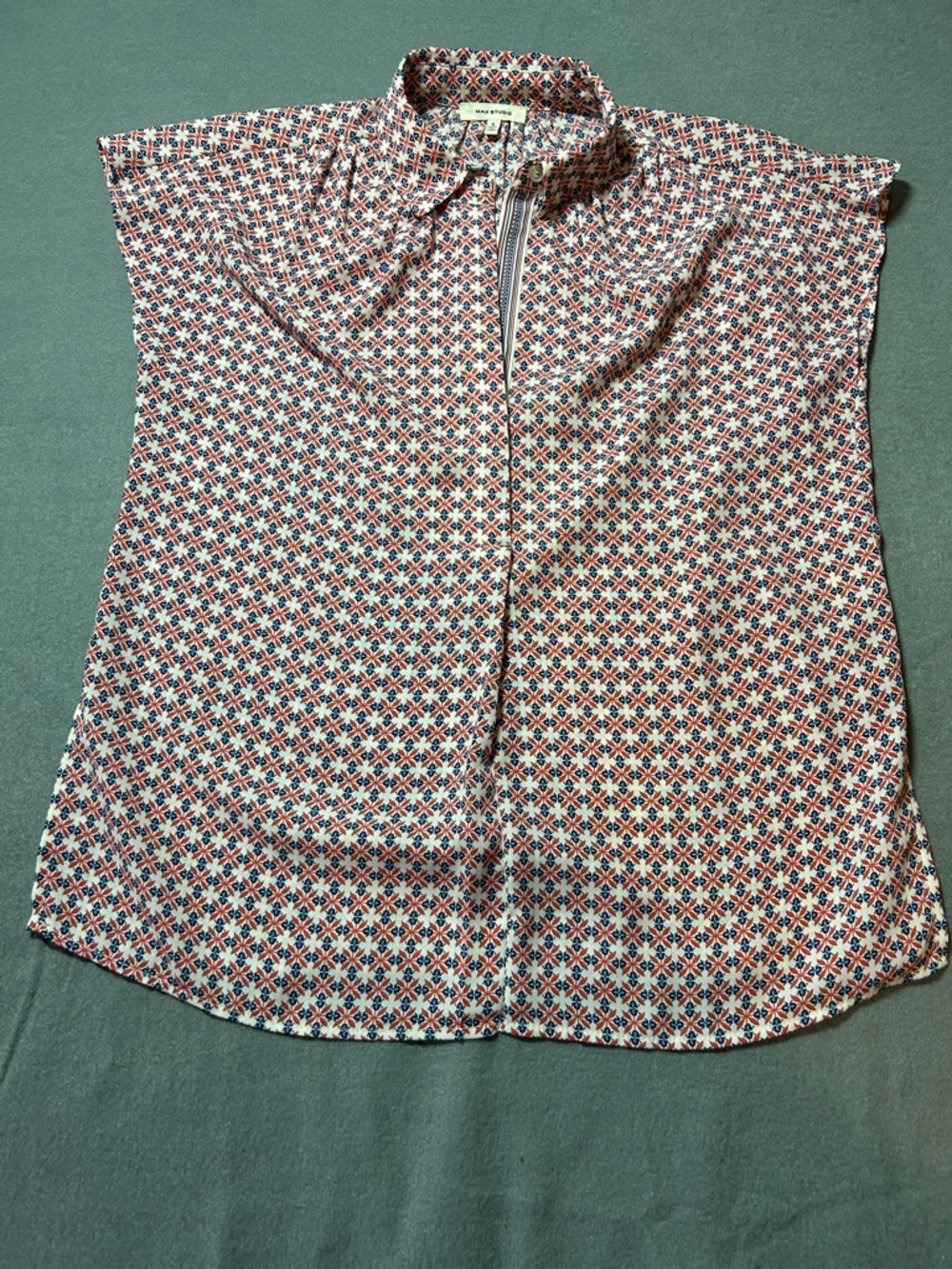 Max Studio Coral and Navy Floral Button-Front Blouse